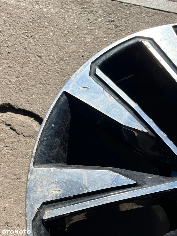 Felga Renault Astral 7J x 19 ET 32 403004862R 1szt - 3