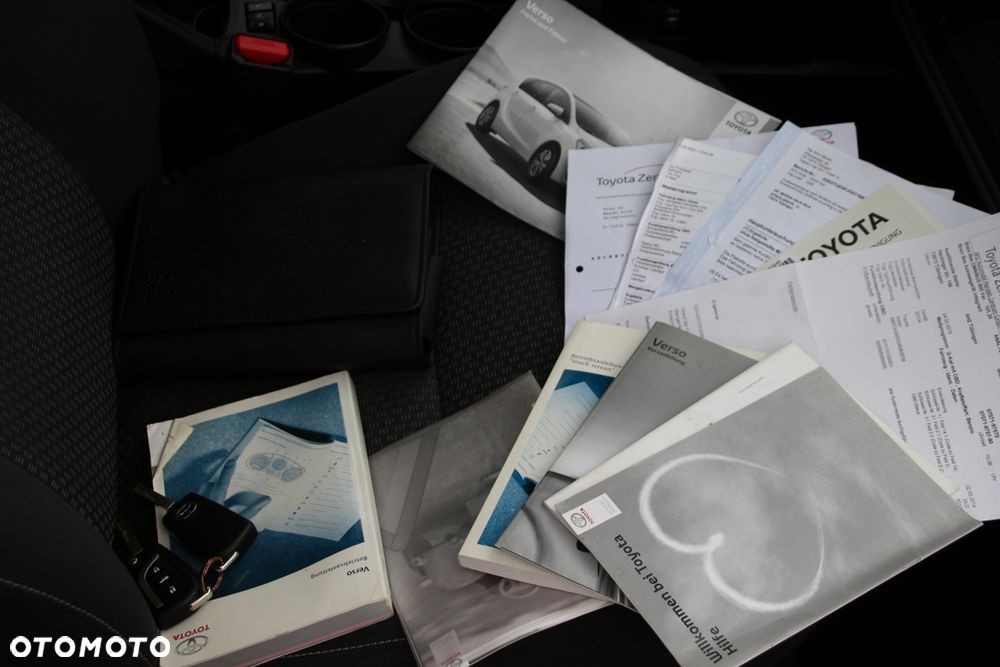 Toyota Verso 1.8 Edition - 20