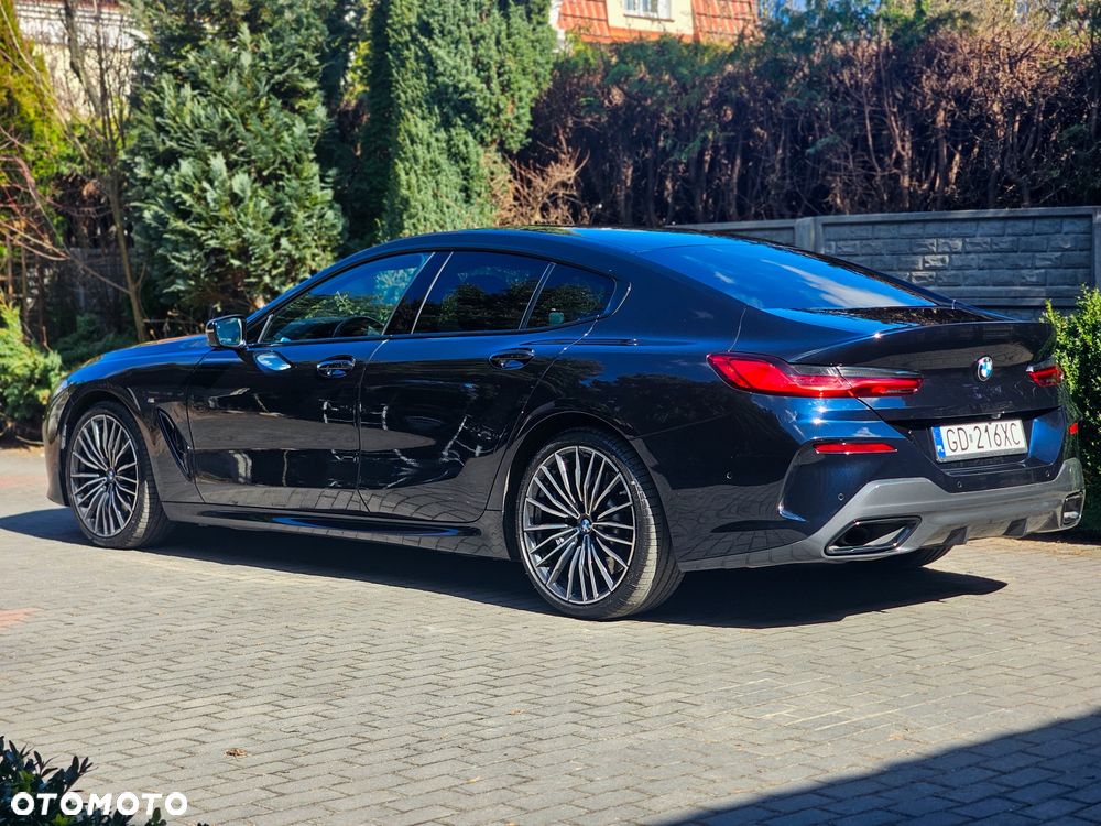 BMW Seria 8 840d xDrive mHEV - 2