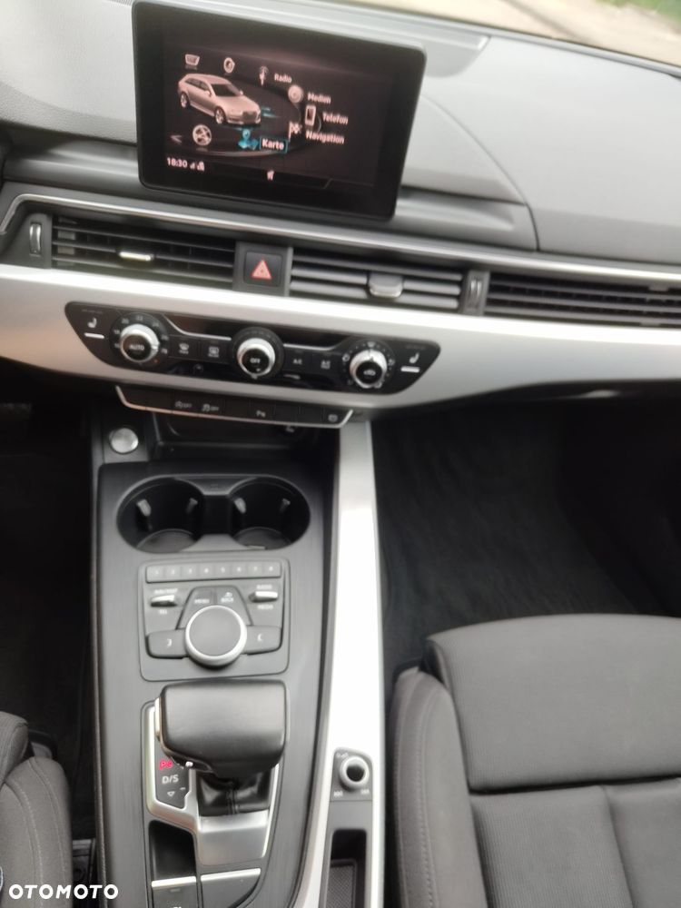 Audi A4 Avant 2.0 TDI S tronic design - 9