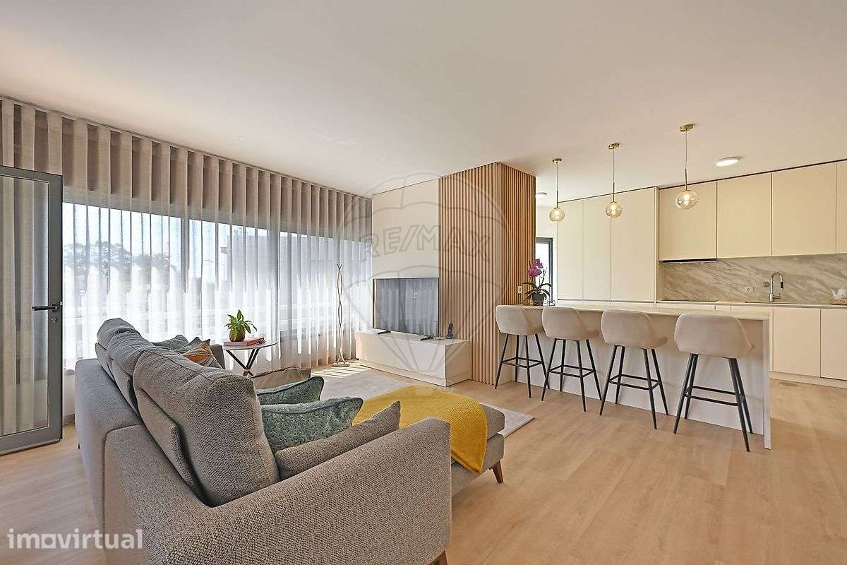 Apartamento T3 para arrendamento - Grande imagem: 2/34