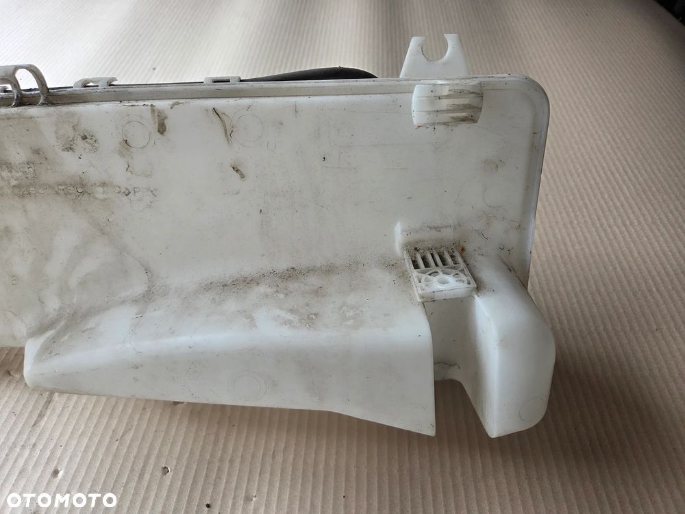 Zbiornik zbiorniczek płynu spryskiwaczy Peugeot Expert III - 2