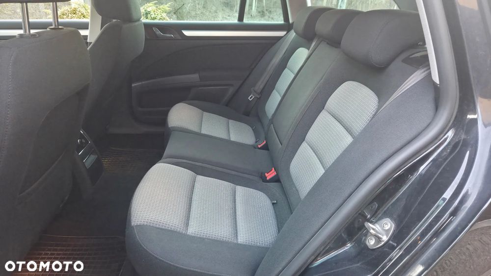 Skoda Superb 2.0 TDI DSG Ambition - 25