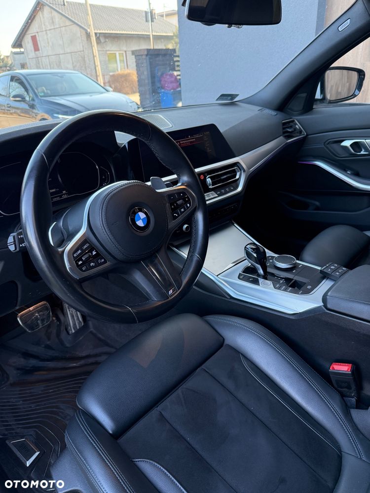 BMW Seria 3 320d - 10
