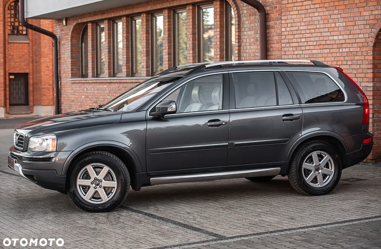 Volvo XC 90 - 7