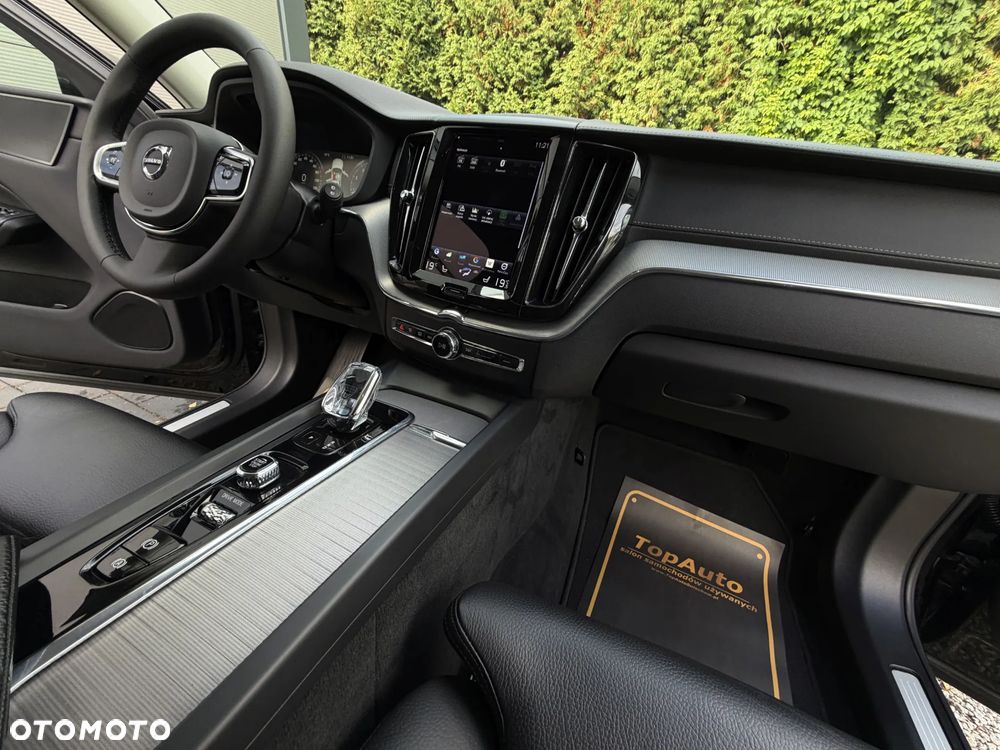 Volvo XC 60 - 16