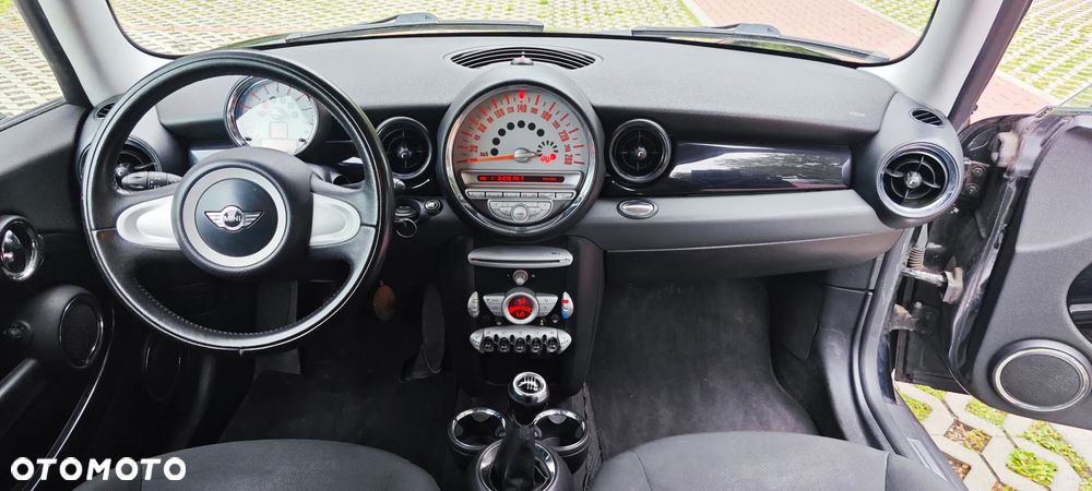MINI Clubman - 14