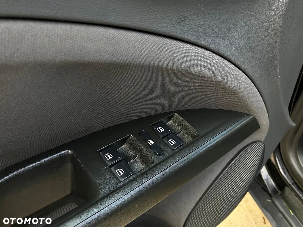 Seat Altea XL 1.6 TDI DPF CR Ecomotive Style - 26