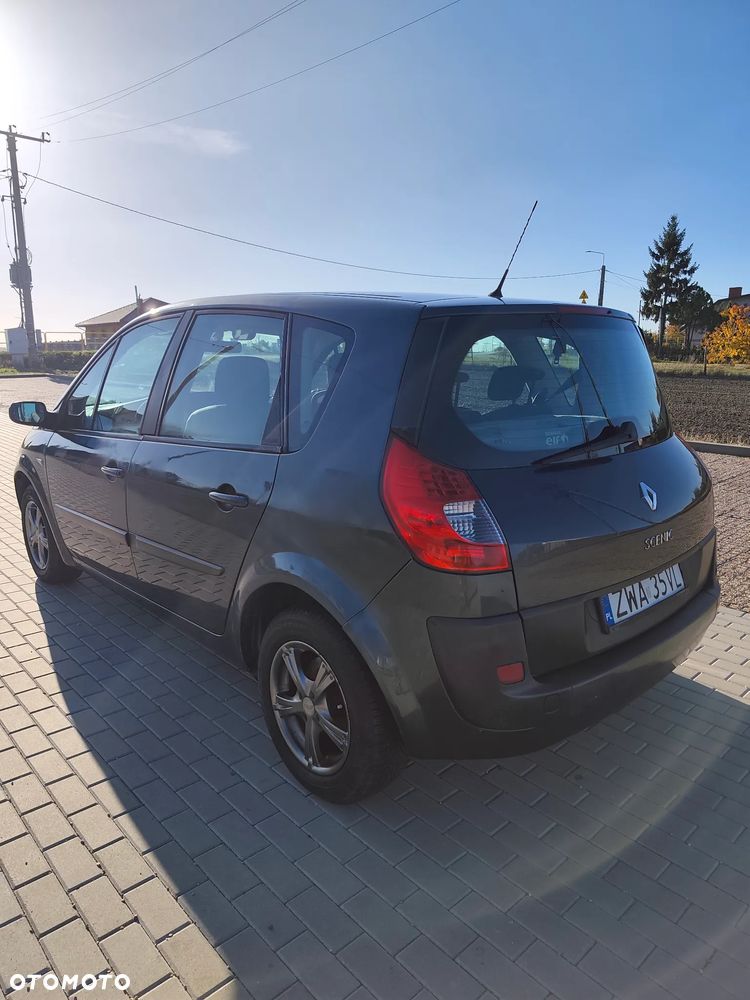 Renault Scenic - 5