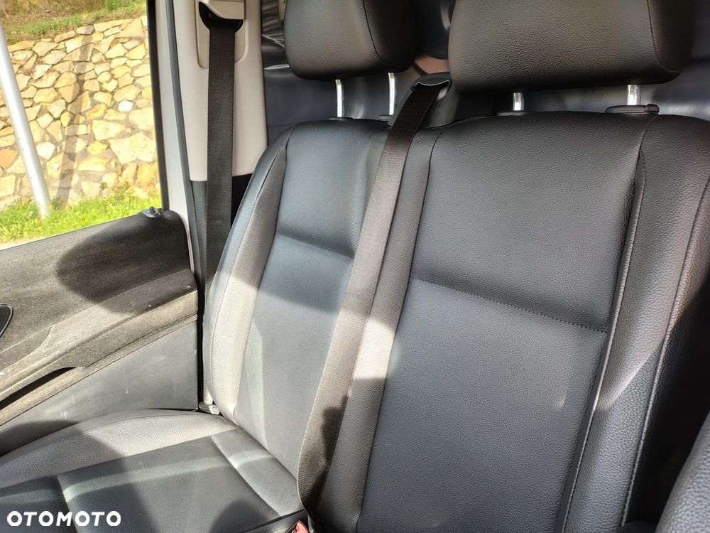 Mercedes-Benz VITO - 39