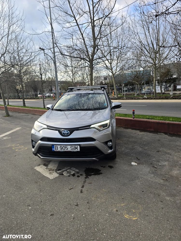 Toyota RAV4 - 2