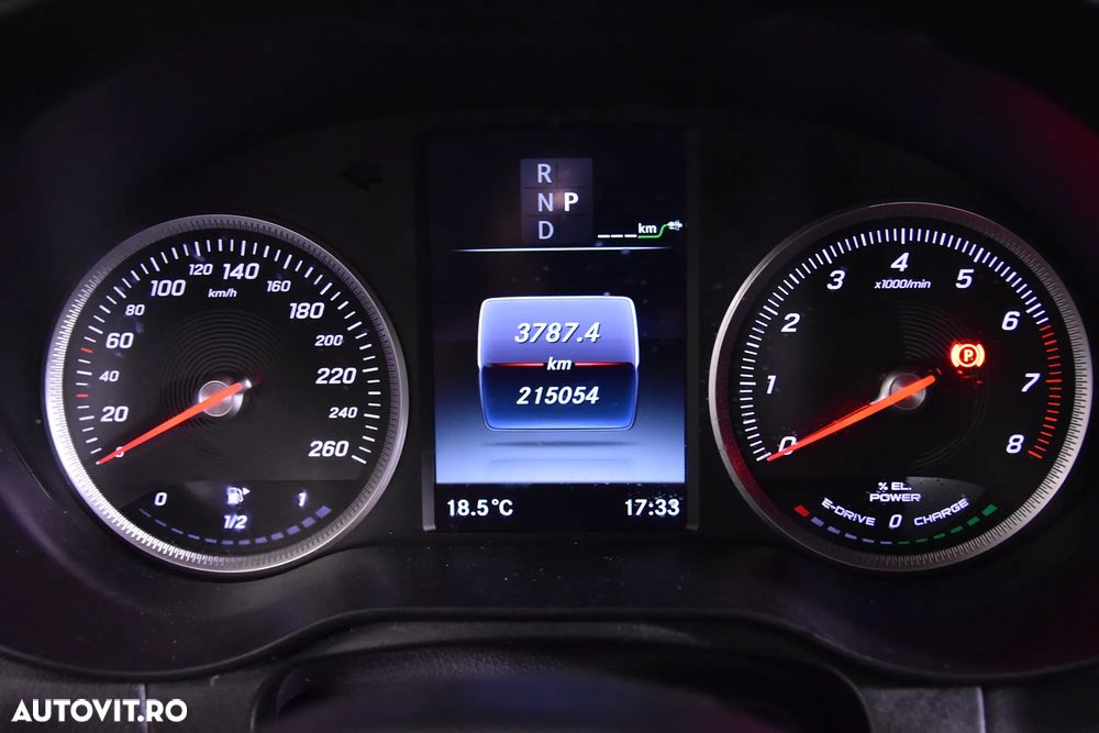 Mercedes-Benz GLC - 10