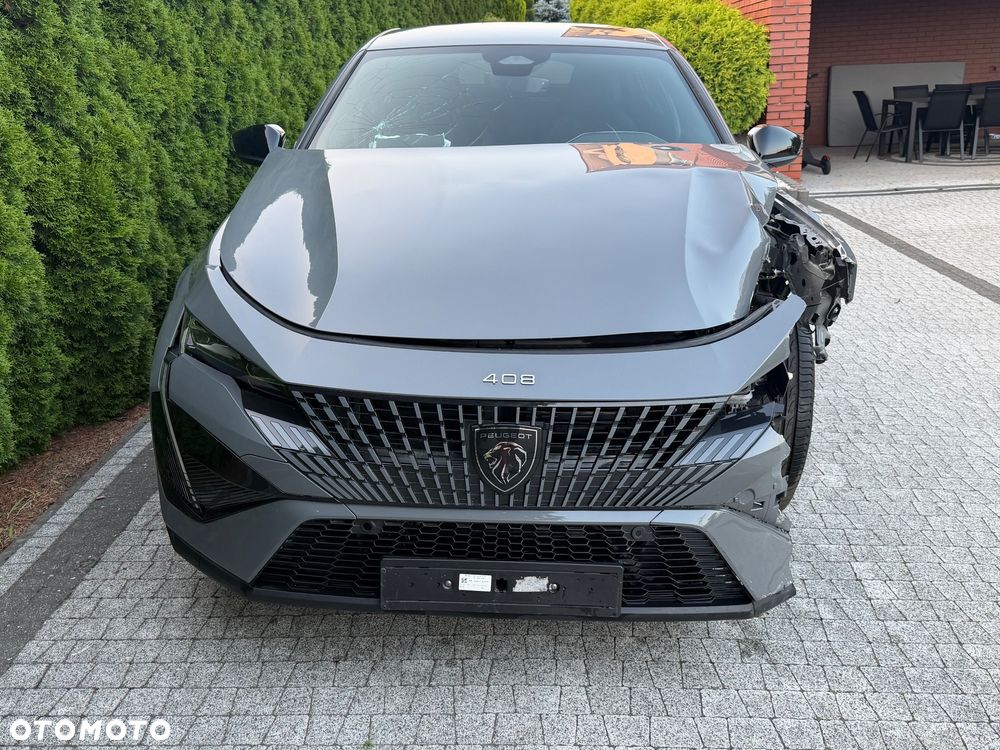Peugeot 408 225 e-DSC7 GT Exclusive - 9