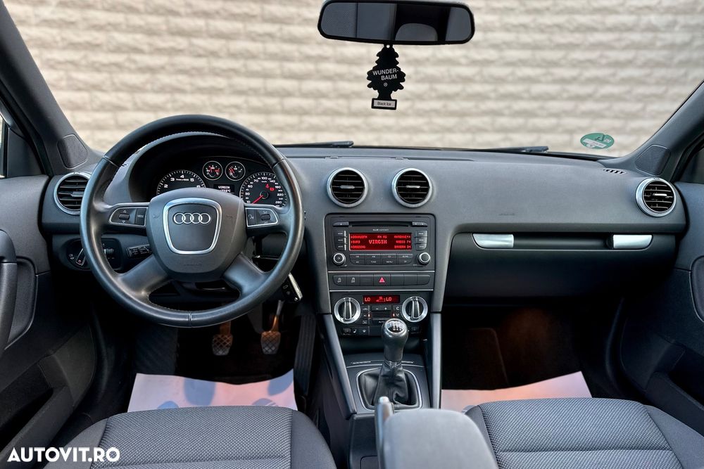 Audi A3 1.2 TFSI ack Attraction - 6