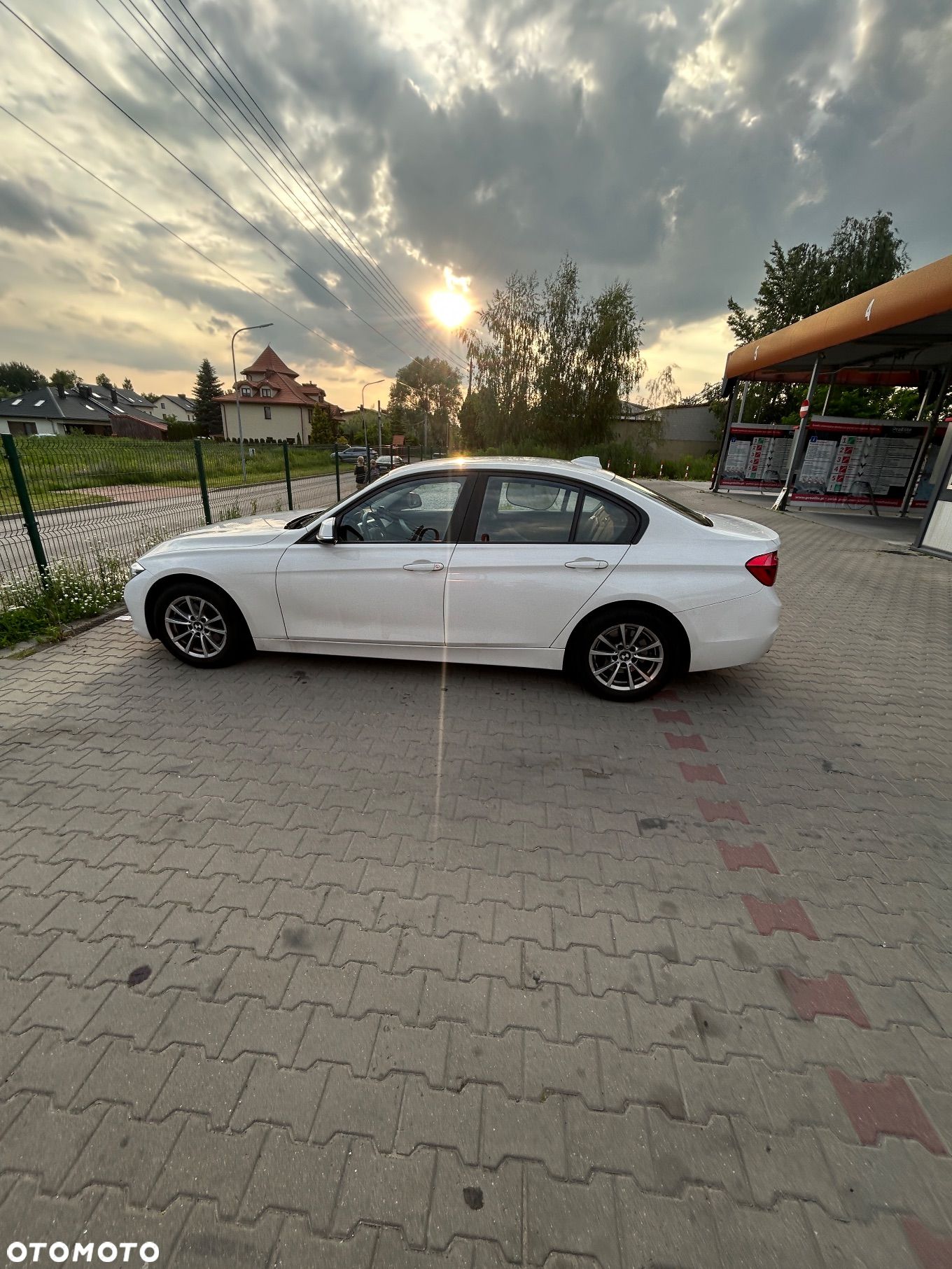 BMW Seria 3 318i Advantage - 1