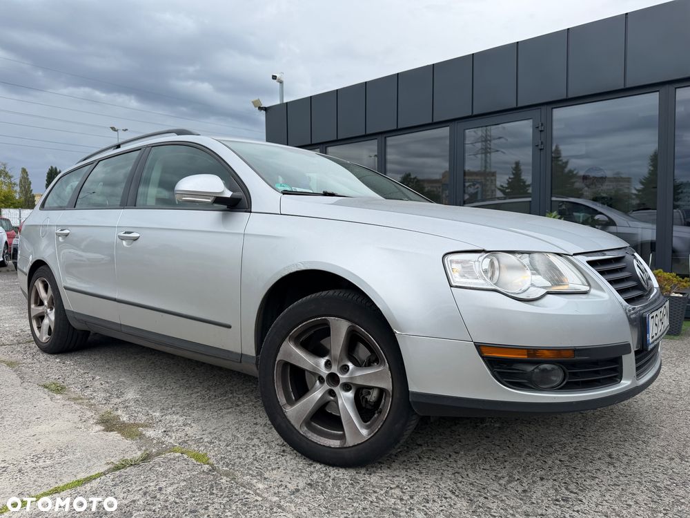 Volkswagen Passat 1.9 TDI DPF Trendline - 1