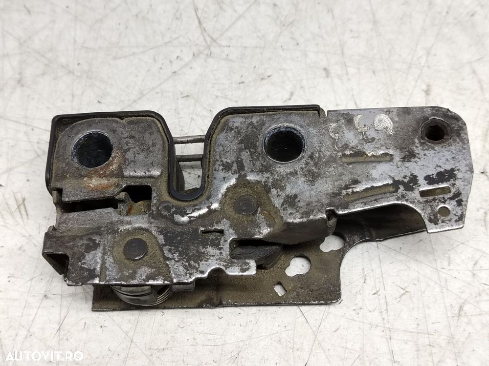 Broasca capota Volkswagen VW Passat B7 [2010 - 2015] 2.0 tdi CFGB - 1