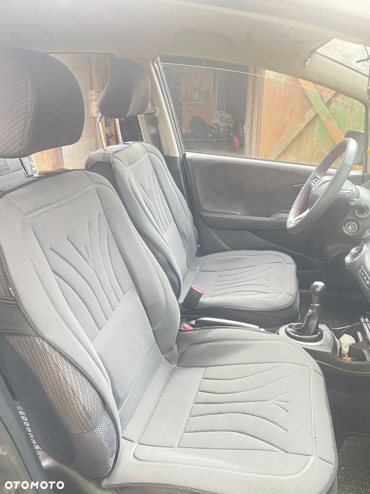 Honda Jazz 1.4 Comfort Plus - 17