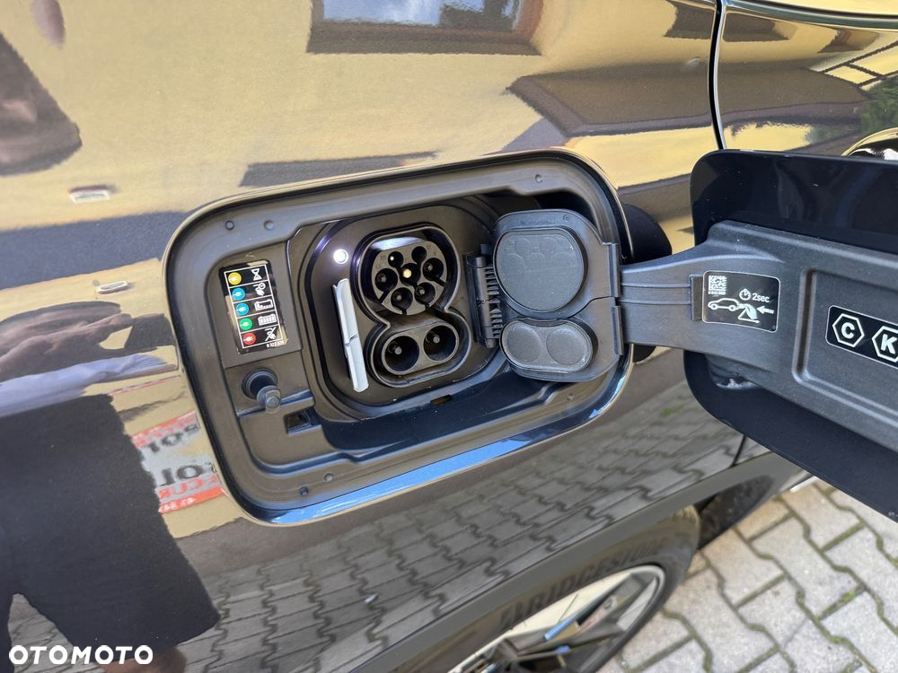 BMW iX3 80kWh Impressive - 17