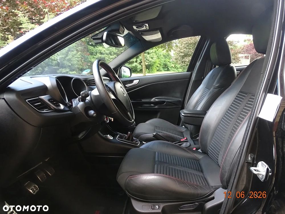 Alfa Romeo Giulietta 1.4 TB 16V Multiair Collezione - 16