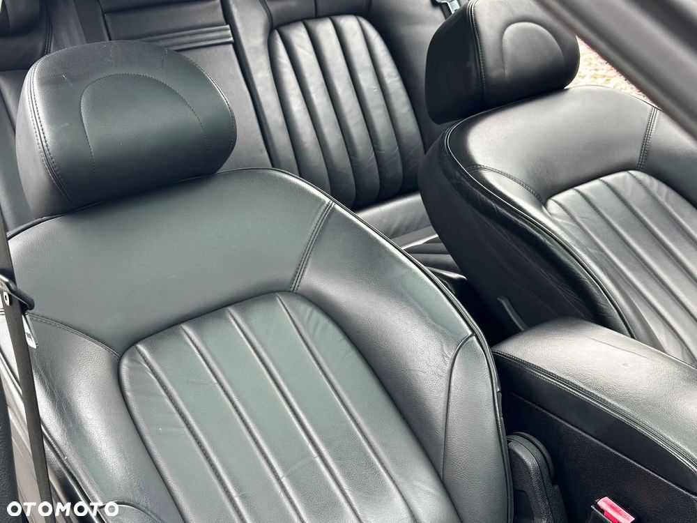 Peugeot 407 V6 210 Premium - 20