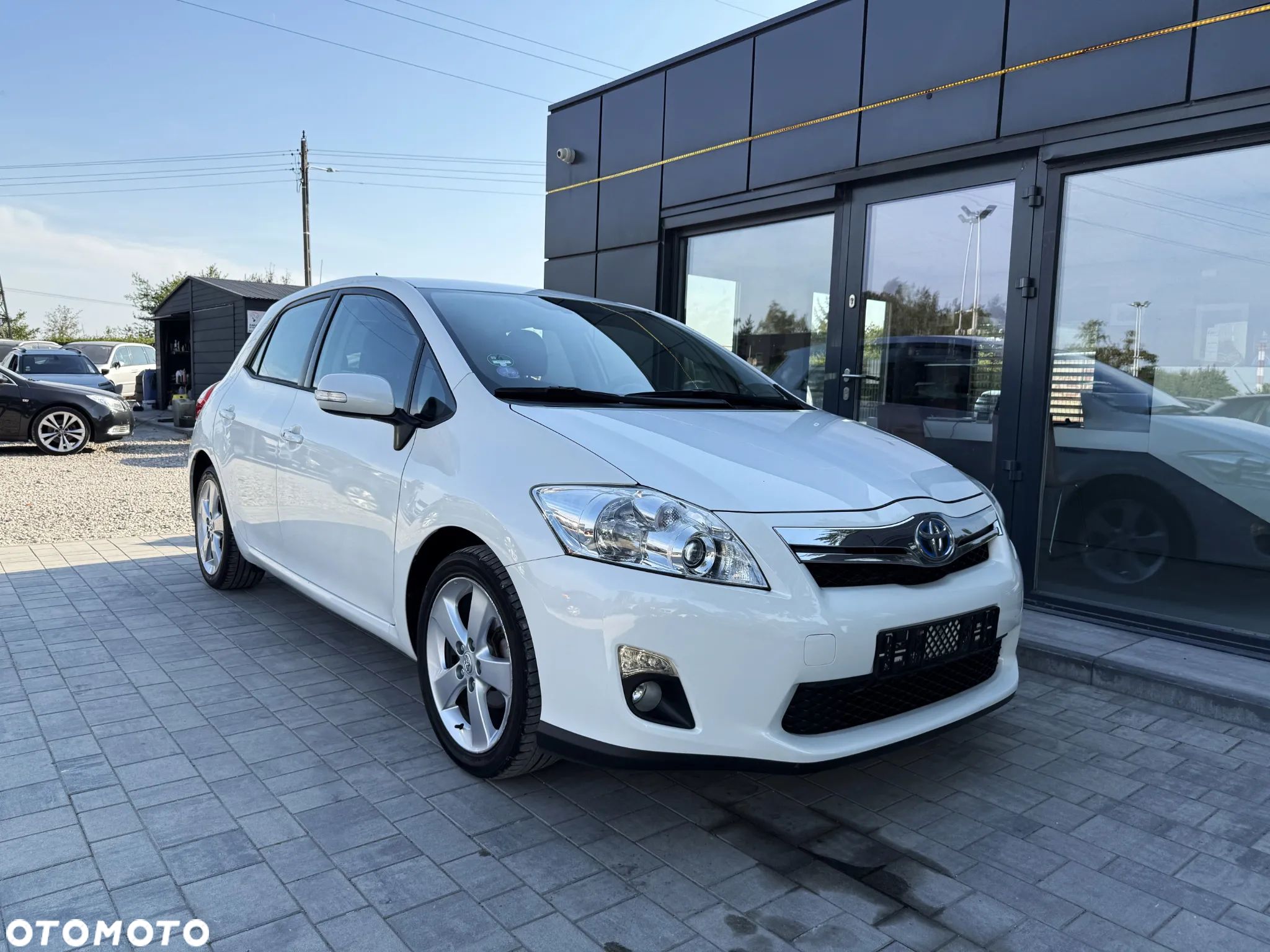 Toyota Auris 1.8 HSD Luna - 1