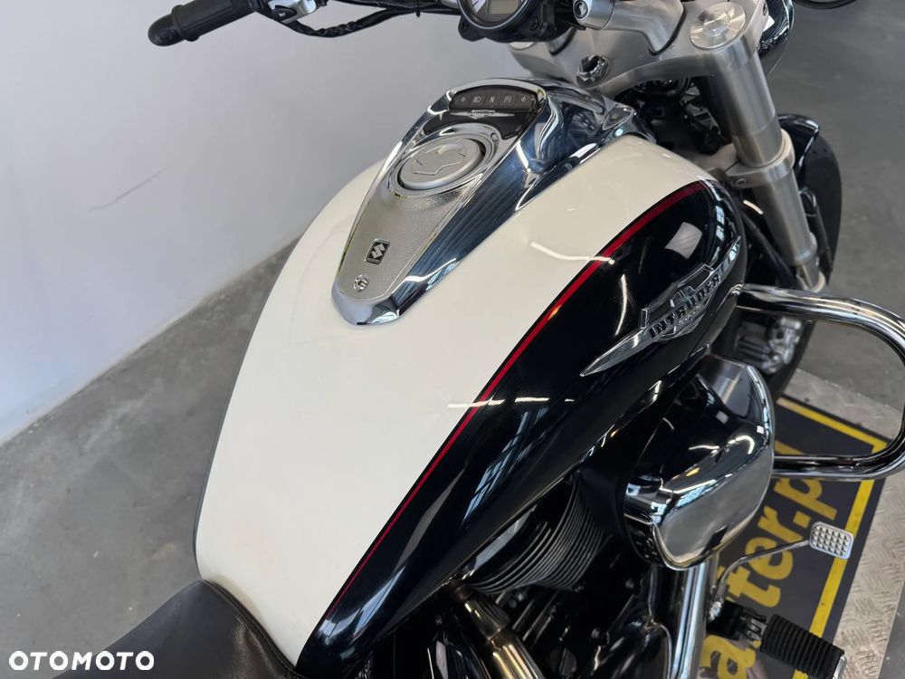 Suzuki VZ - 17
