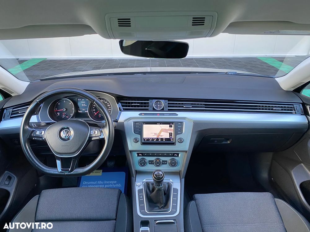 Volkswagen Passat - 5