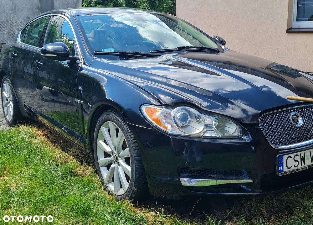 Jaguar XF 3.0 V6 D Luxury - 5