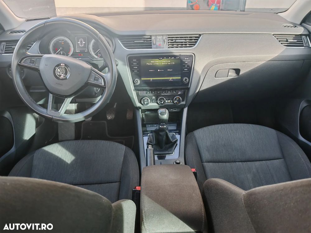 Skoda Octavia 2.0 TDI STYLE - 9
