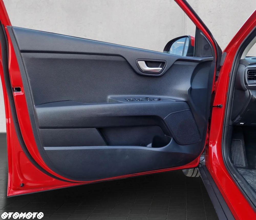 Kia Stonic 1.2 M - 10