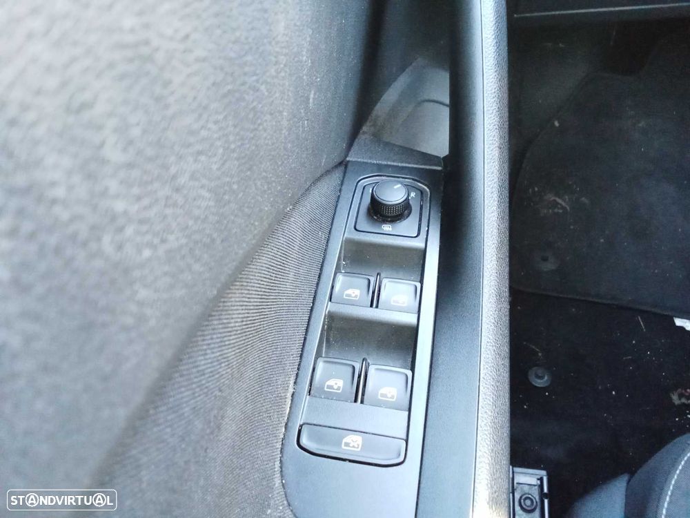 Skoda Kamiq 1.0 TSI DSG - 17