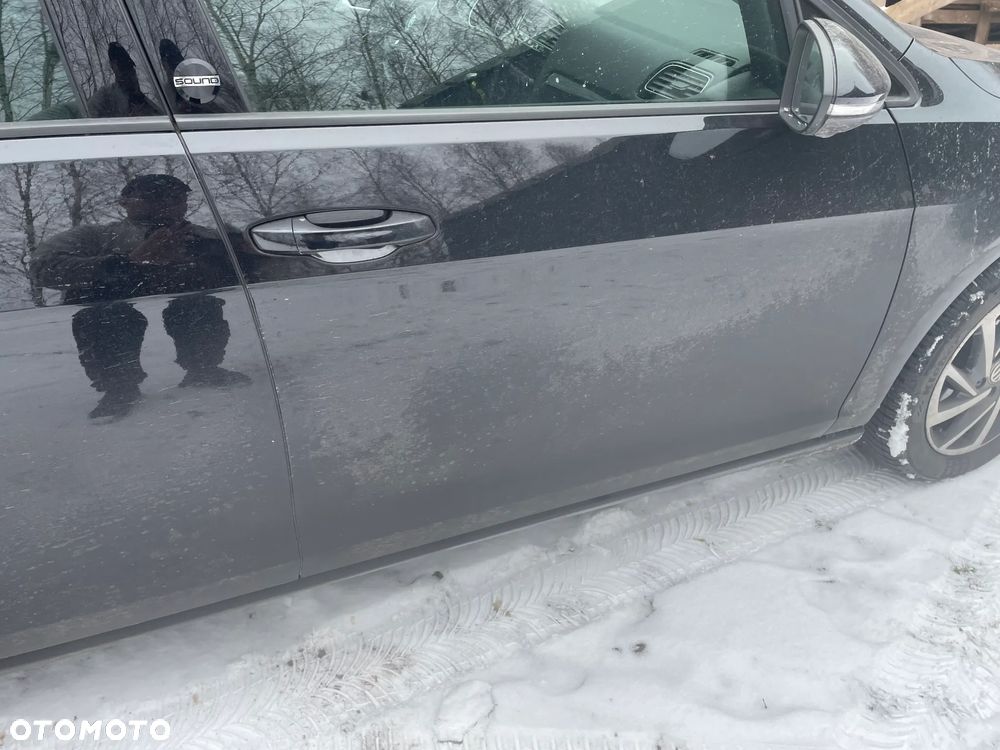 Drzwi Tył Prawe VW G7 Lift HB LC9X - 3