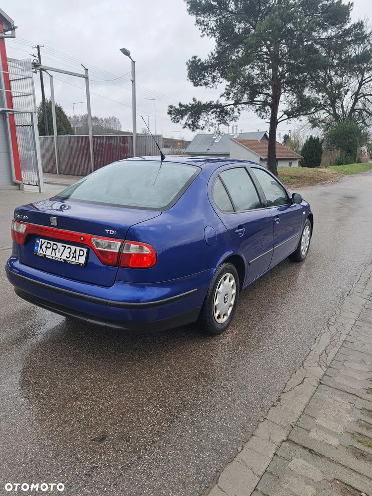 Seat Toledo 1.9 TDI Signo - 4