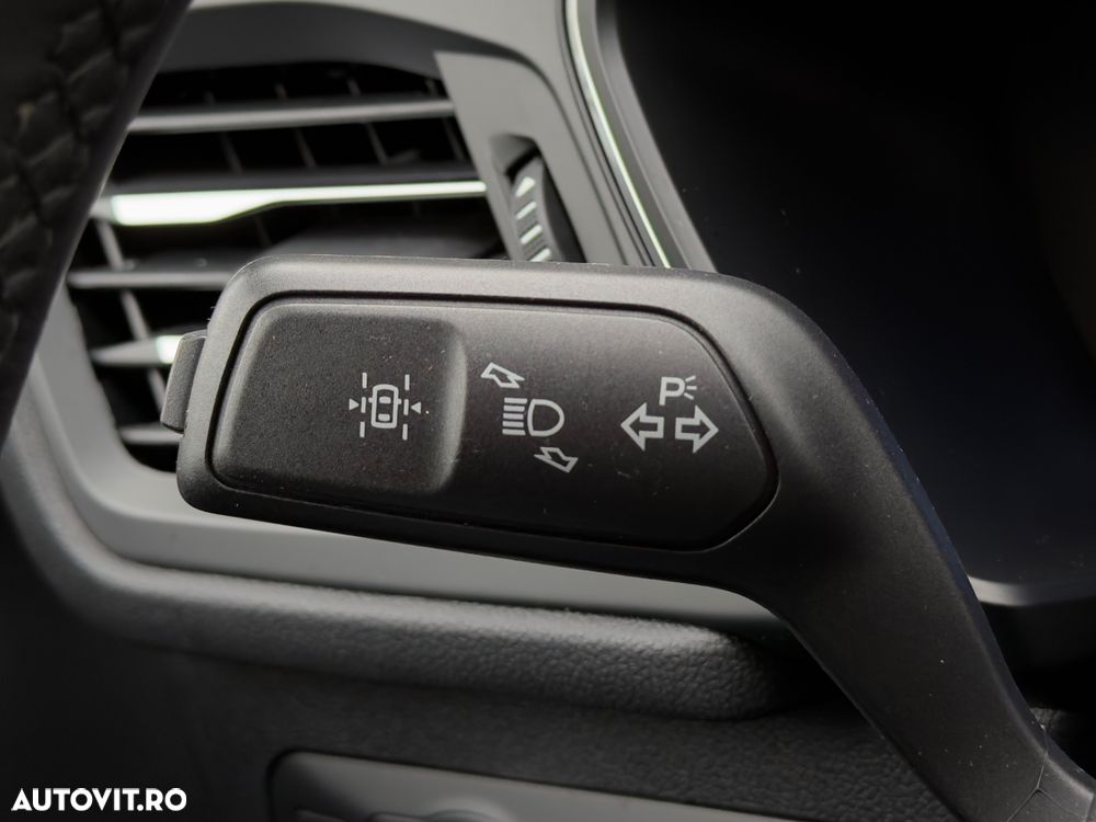 Ford Kuga 2.5 Duratec PHEV Titanium - 26