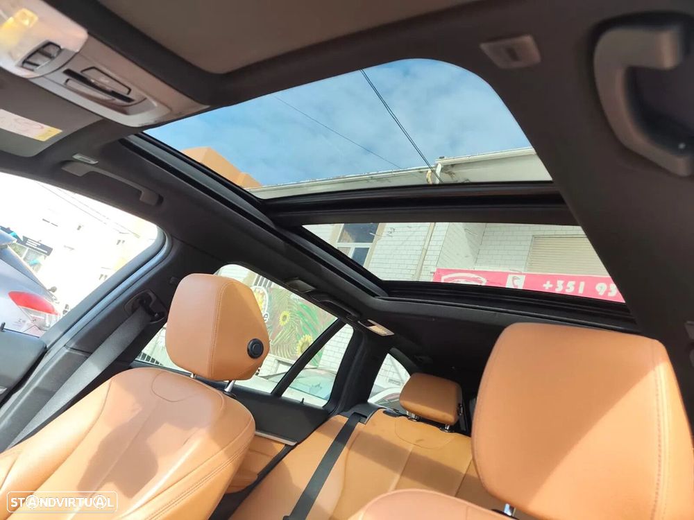 BMW 320 d Line Sport - 25