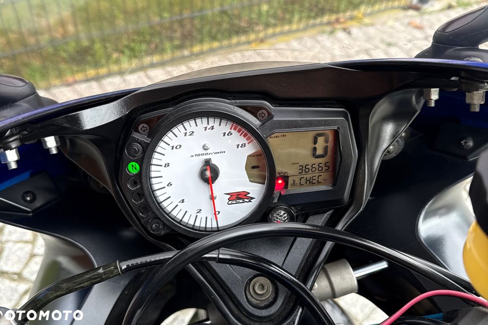 Suzuki GSX-R - 18