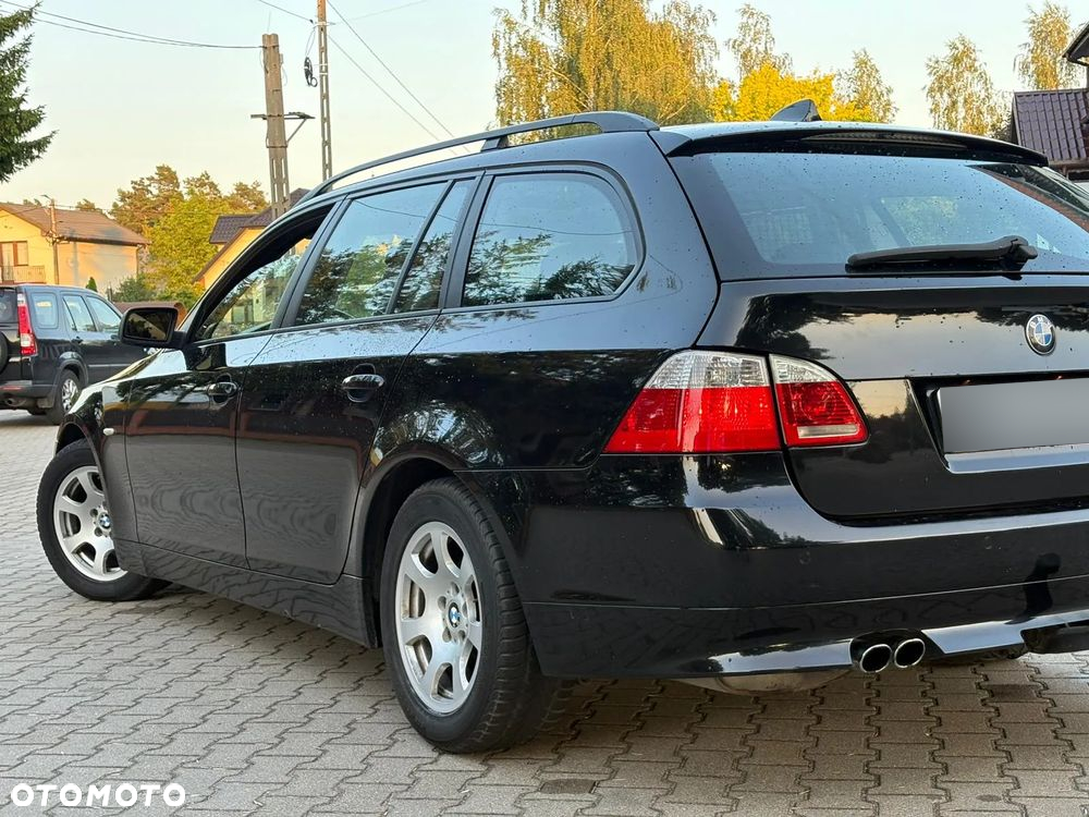 BMW Seria 5 - 32