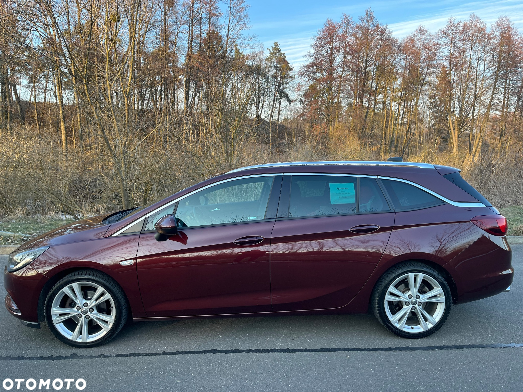 Opel Astra V 1.6 T Dynamic S&S - 8