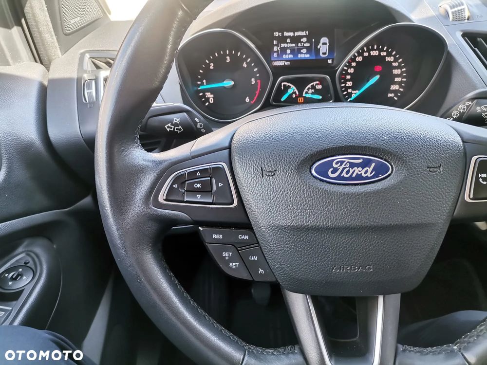 Ford Kuga 2.0 TDCi AWD Titanium - 15