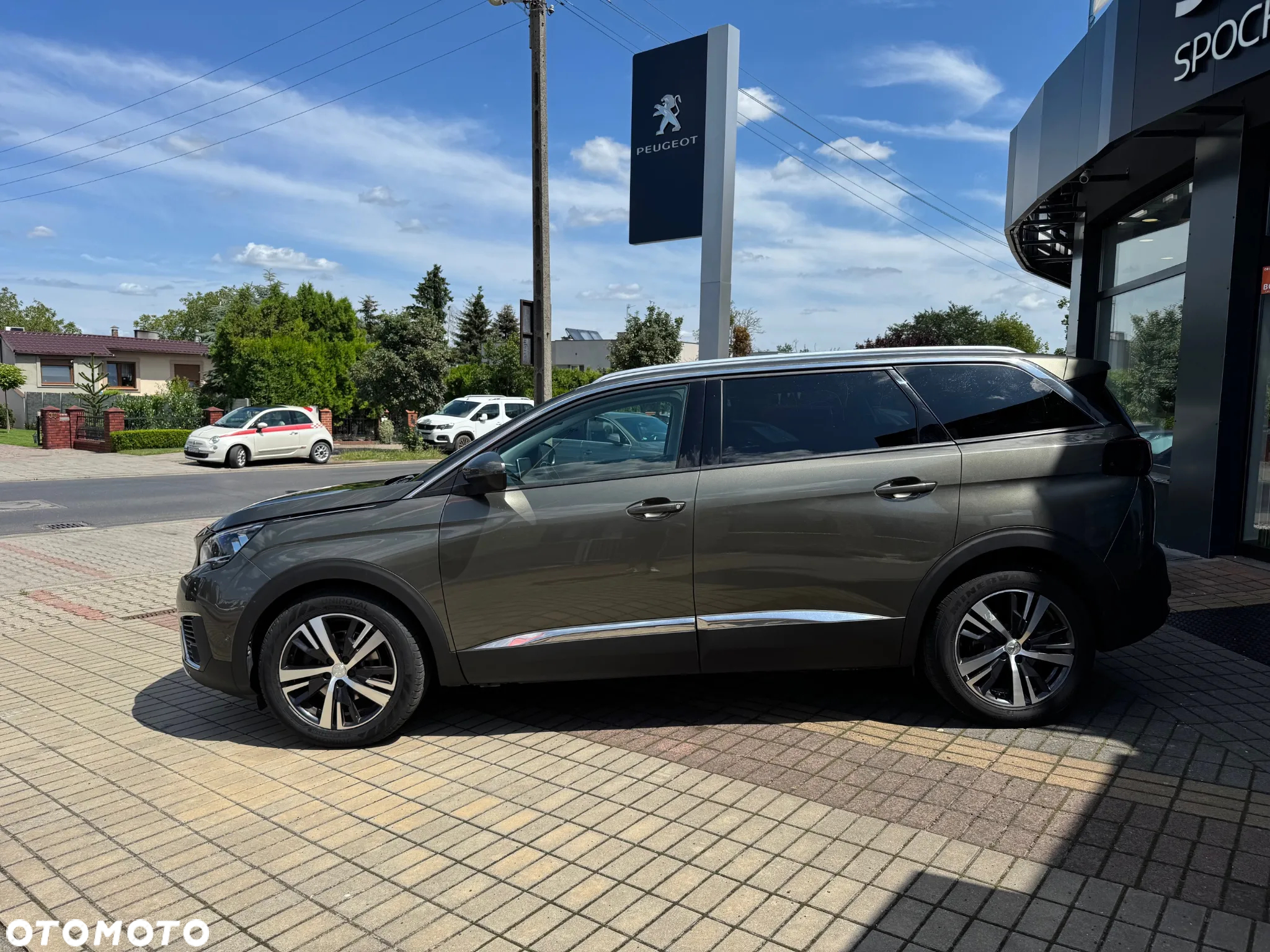 Peugeot 5008 - 2