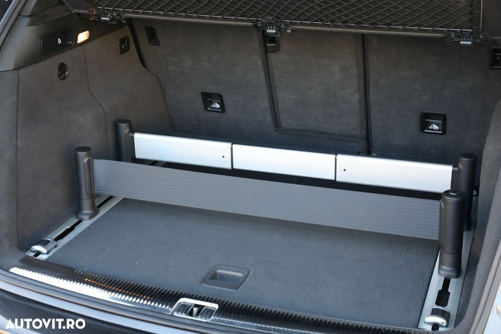 Audi SQ5 - 35