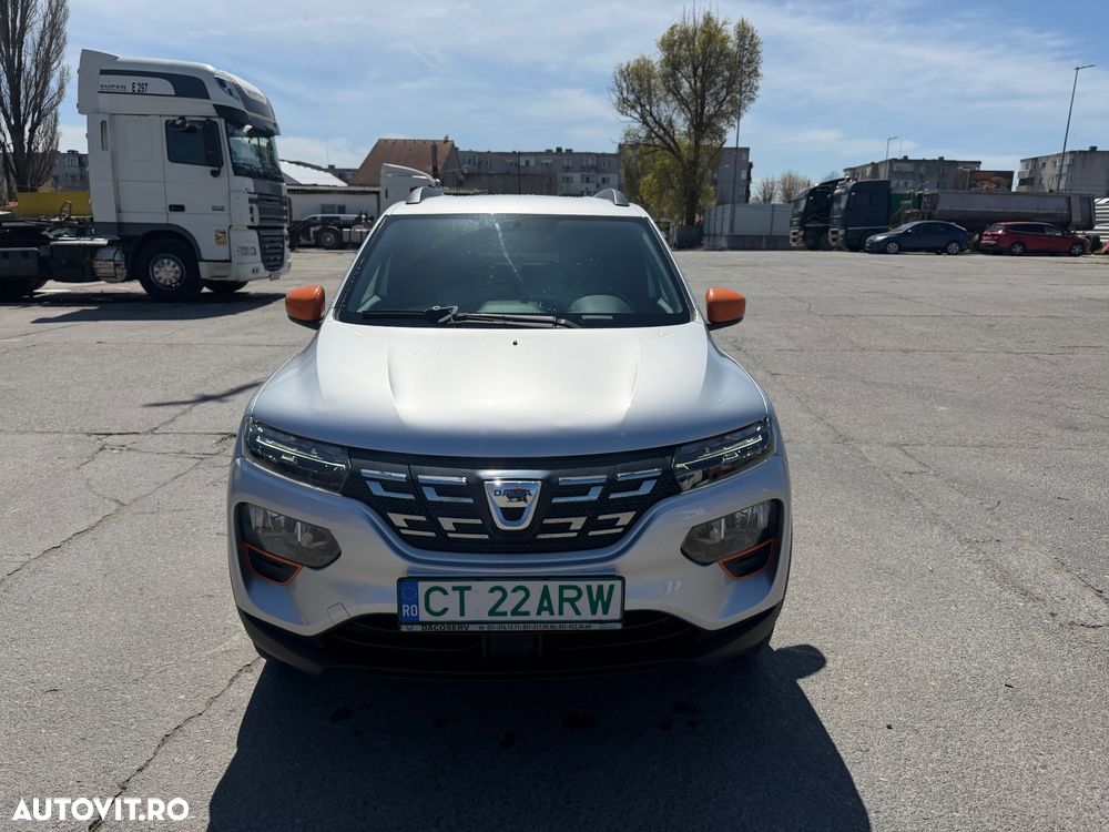 Dacia Spring Expression - 3