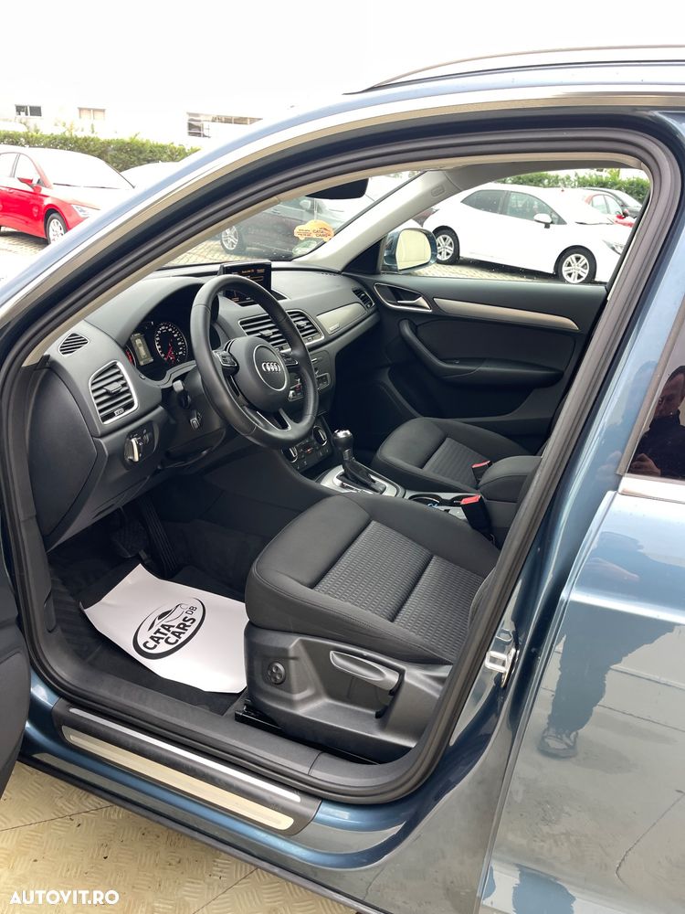 Audi Q3 2.0 TDI Quattro Stronic Design - 27