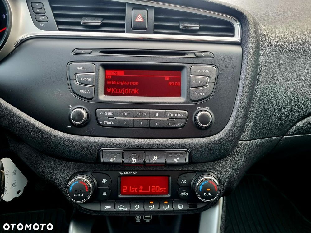 Kia Ceed 1.4 L - 18