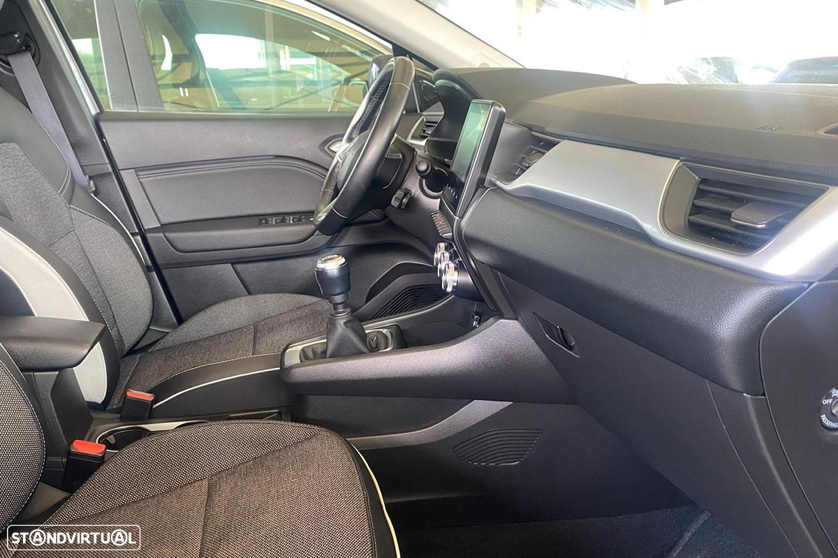 Renault Captur 1.0 TCe Techno - 11