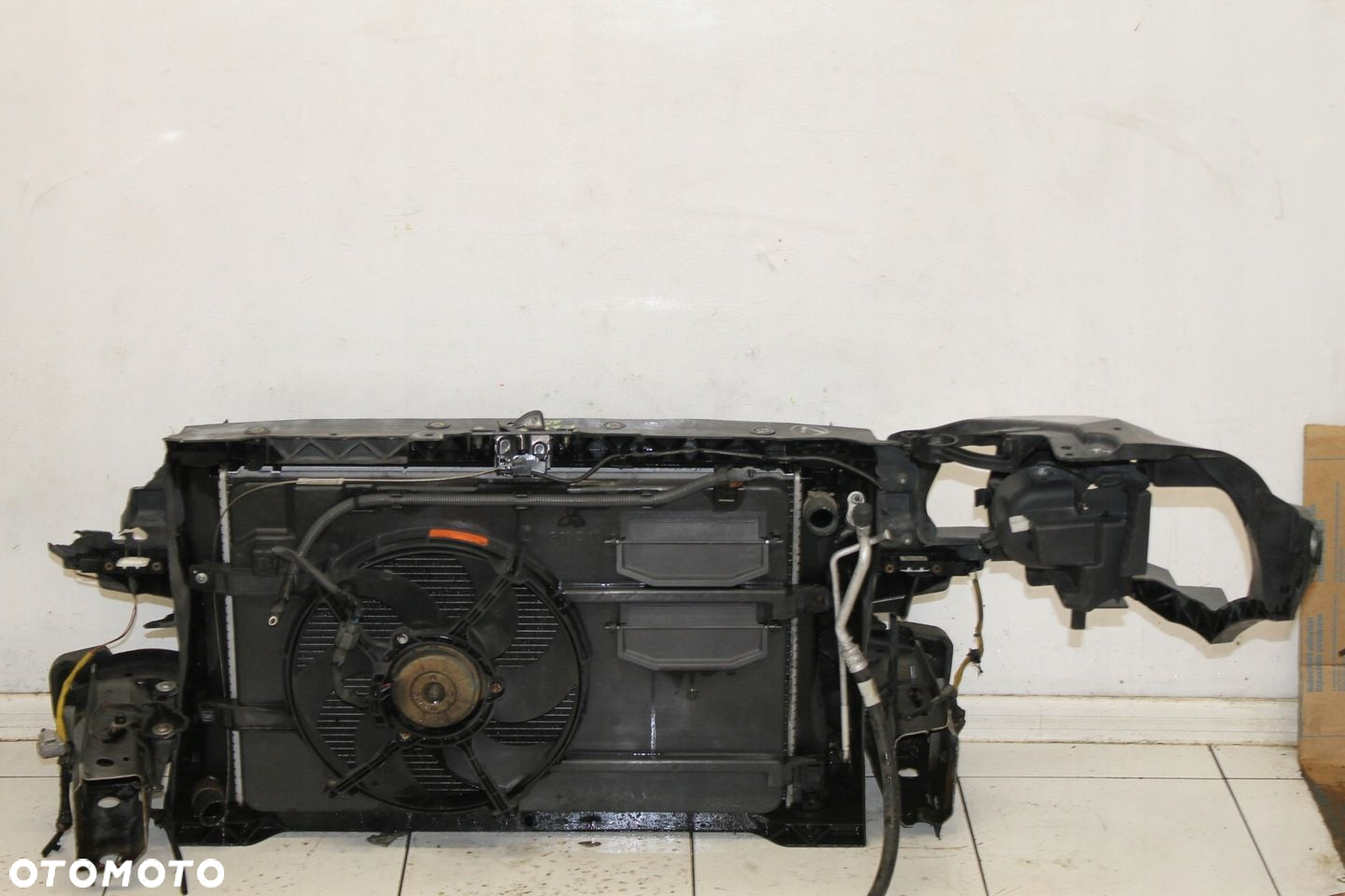 PAS PRZEDNI CHŁODNICE SMART FORFOUR 454 1.5 DIESEL - 2