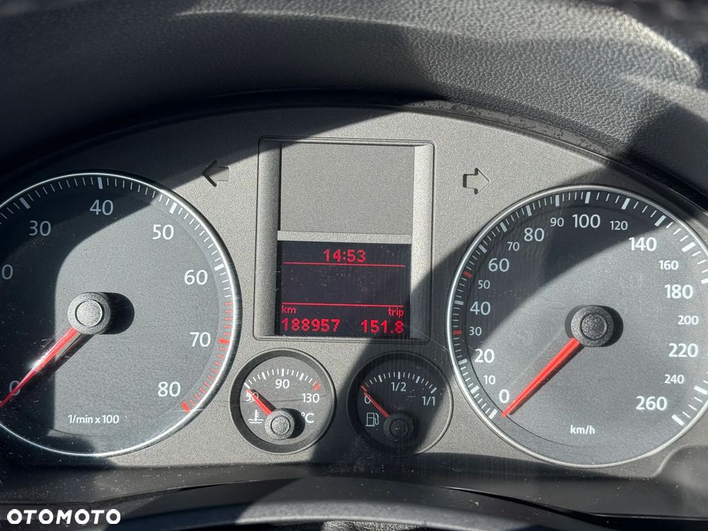 Volkswagen Jetta 2.0 FSI Comfortline - 8