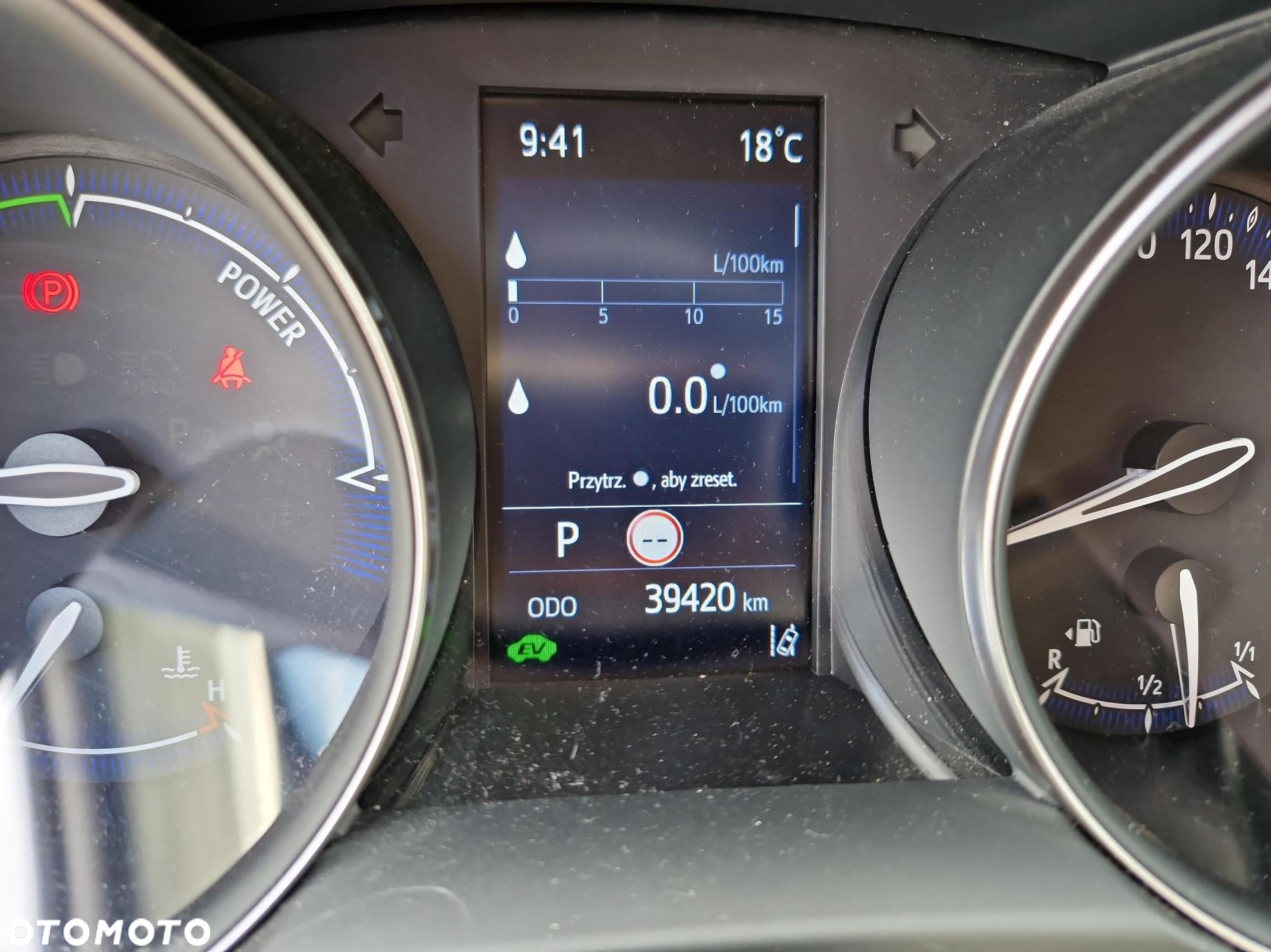 Toyota C-HR - 13