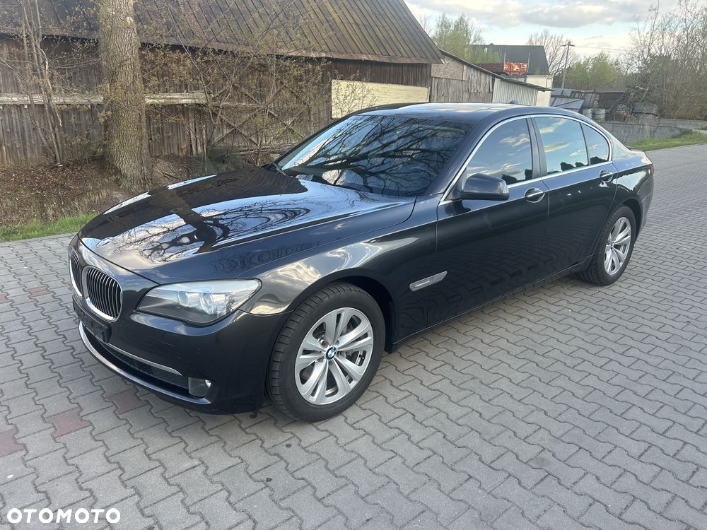 BMW Seria 7 740d - 9